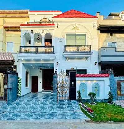 Buy Prime Location 5 Marla House At Highly Affordable Price