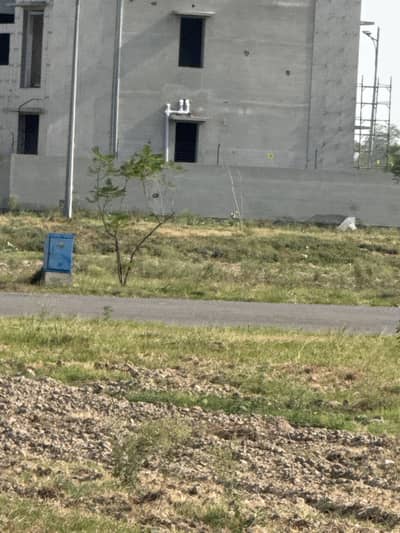 10 Marla Plot For Sale in Imperial 1 Block