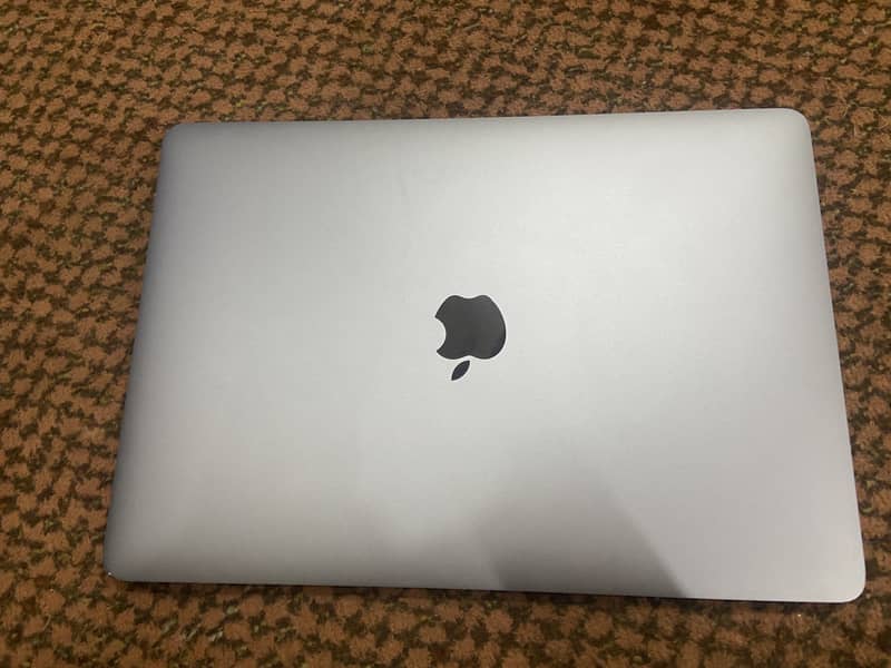 MacBook 0