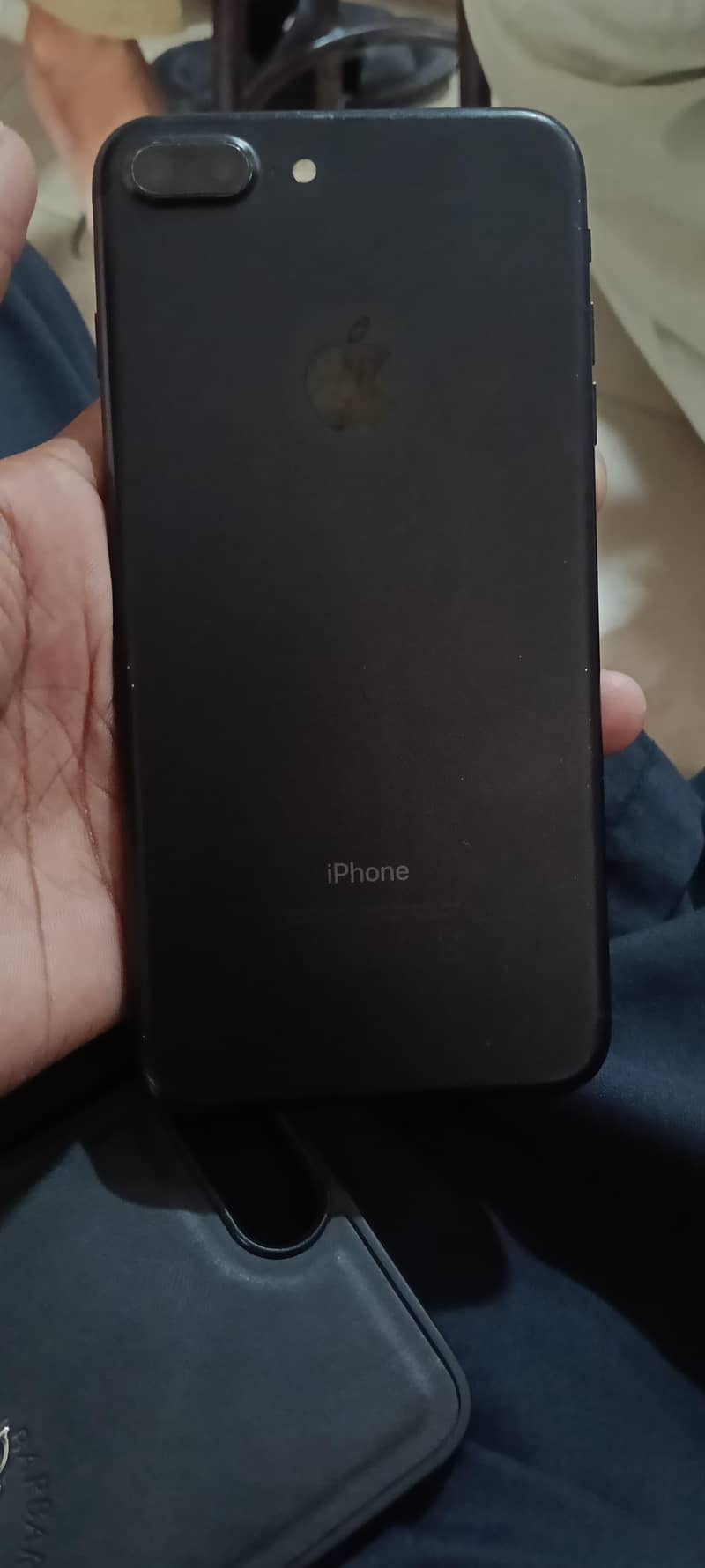 Apple iPhone 7 Plus 0