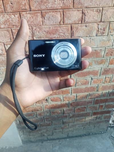 Sony cyber shot camera