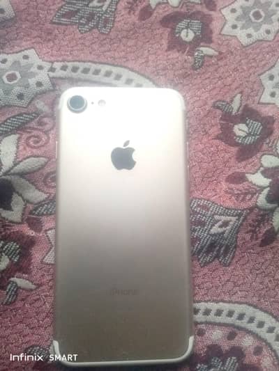 Apple iPhone 7