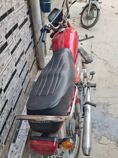 Honda cd 70 2014 sale and exchange