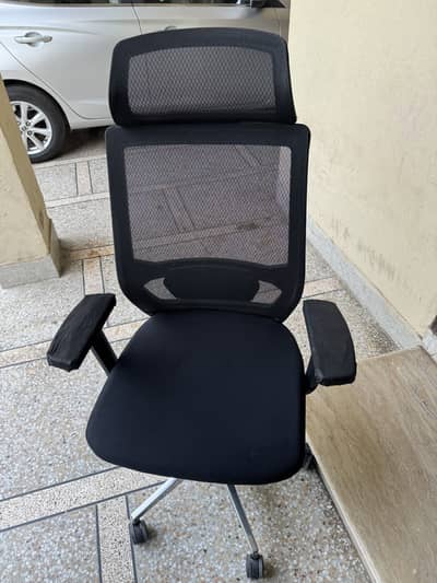 High quality Ergonomic design smooth wheel chair