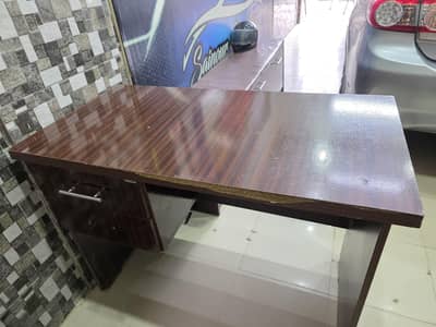 Office Table in Good Condition