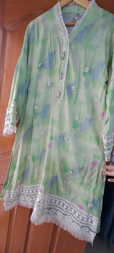 preloved womens clothes medium size