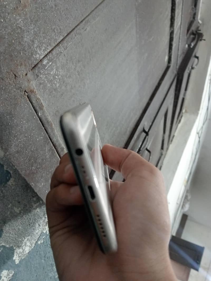 OPPO A7 2