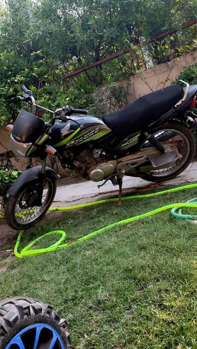 Honda deluxe 100 CD imported solid body