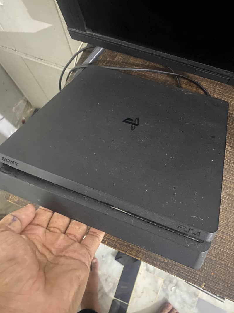 PS4 pro 1