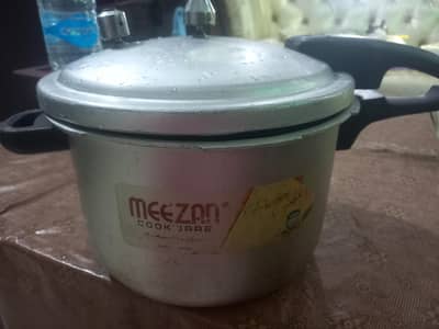 Pressure Cooker