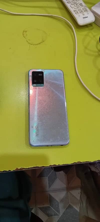 Vivo Y33s