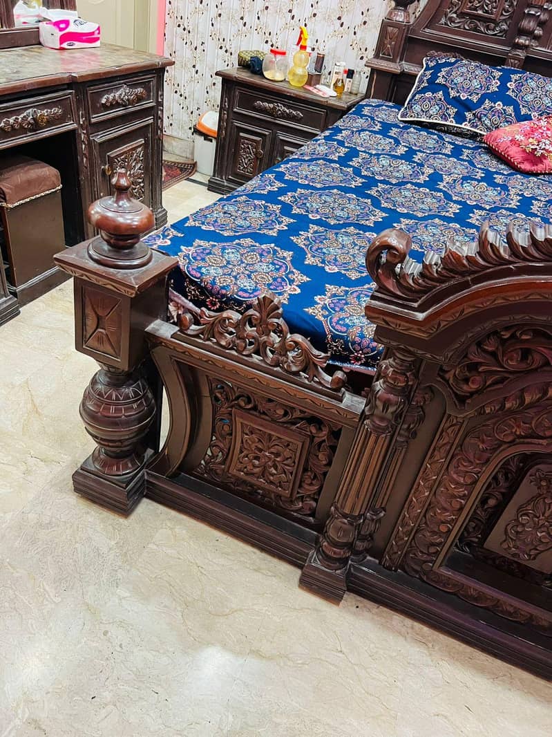 bed dessing 12