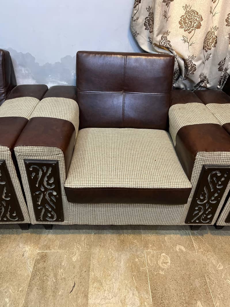 sofa and table 3