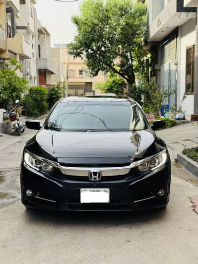 Honda Civic Oriel 2017