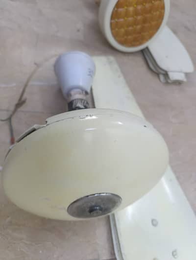 Millat Fan in working condition