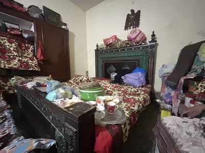 Master size bed for sale