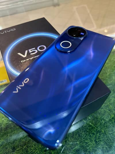 vivo V50 | 12/256 gb