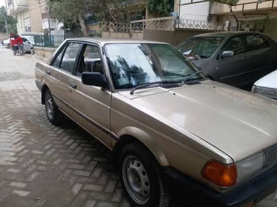 Nissan Sunny 1990