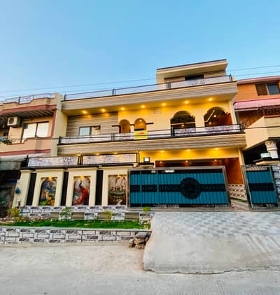 Beautiful 12 Marla House for Sale