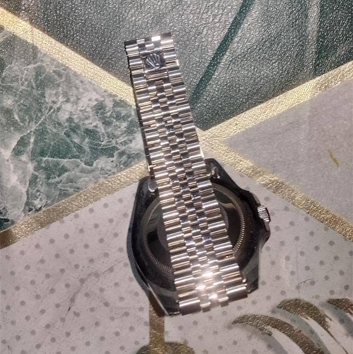 watch 3