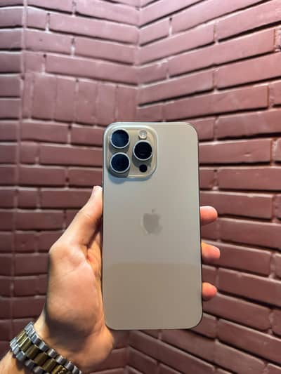 Apple iPhone 15 Pro Max
