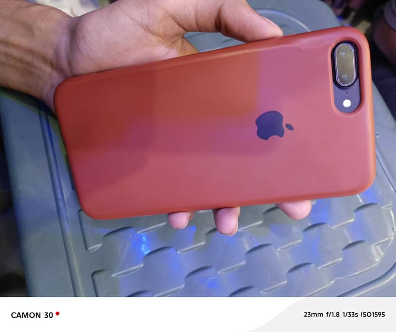 Apple iPhone 7 Plus 4