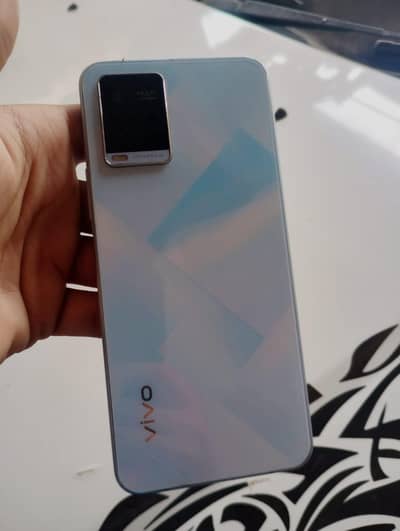 Vivo Y21