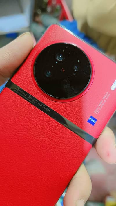 Vivo X90s