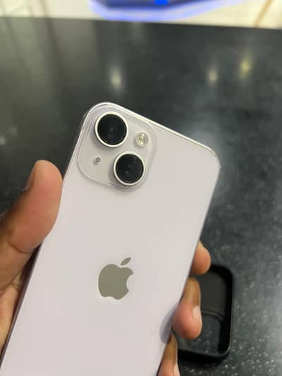 Apple iPhone 14