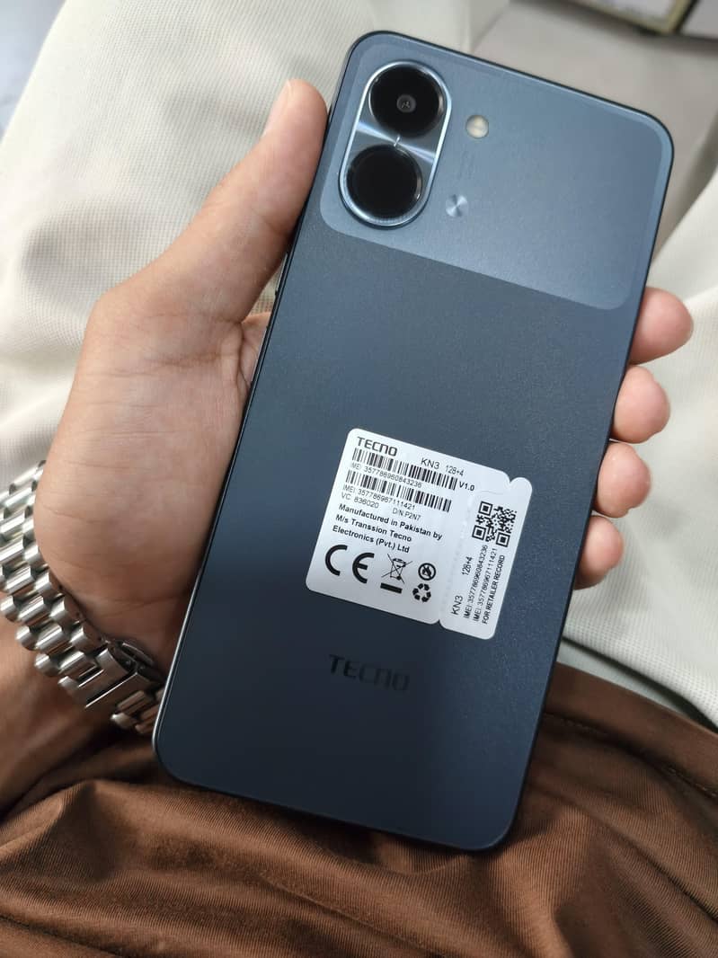 Tecno Spark Go e 1