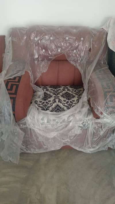 3 seater+ 1 seater