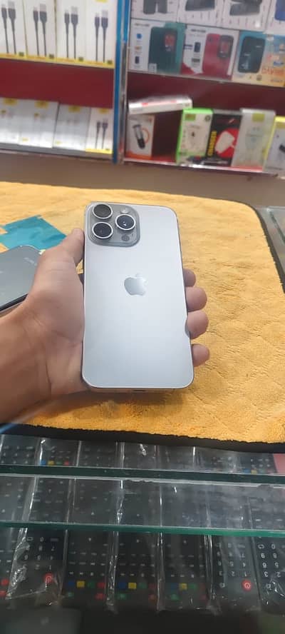 Apple iPhone 15 Pro Max