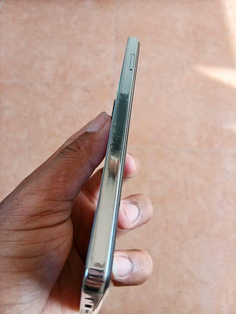 Tecno CAMON 20 3