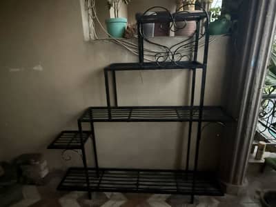Iron stand for plants