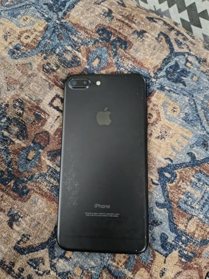 Apple iPhone 7 Plus 0
