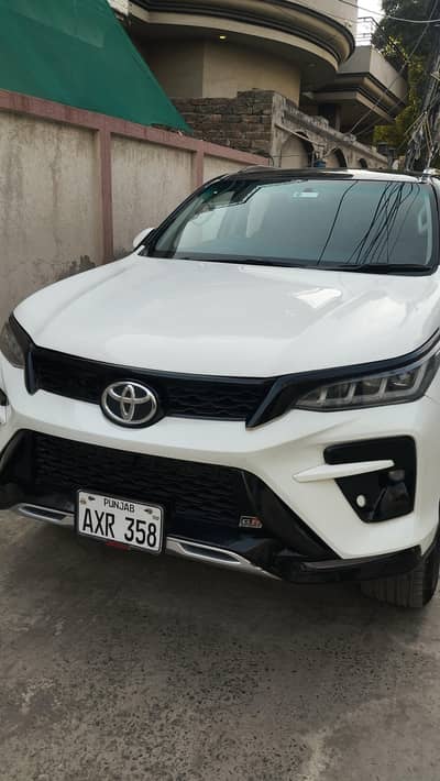 Toyota Fortuner V 2018