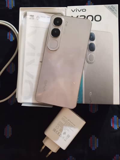 Vivo Y200(OFFICIAL PTA APPROVED )RAM 8+8 MEMORY 128GB