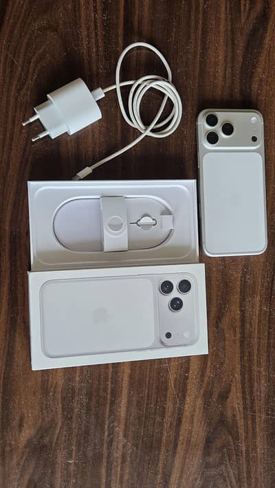Apple iPhone 17 Pro Max 256gb,Battery 100%, Unlocked, non PTA