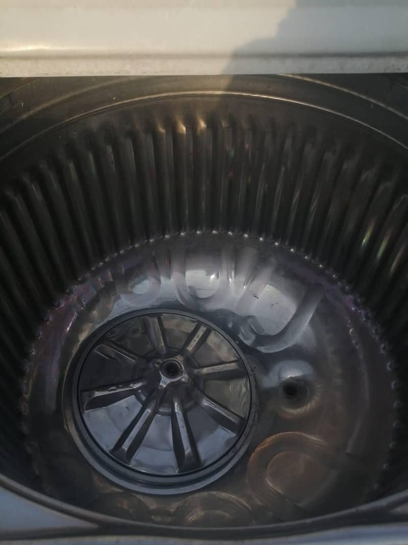 manual machine 10