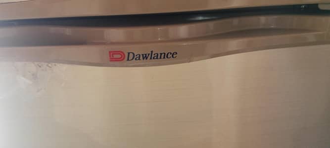Dawlance Refrigerator (Contact on this number 03440219325)