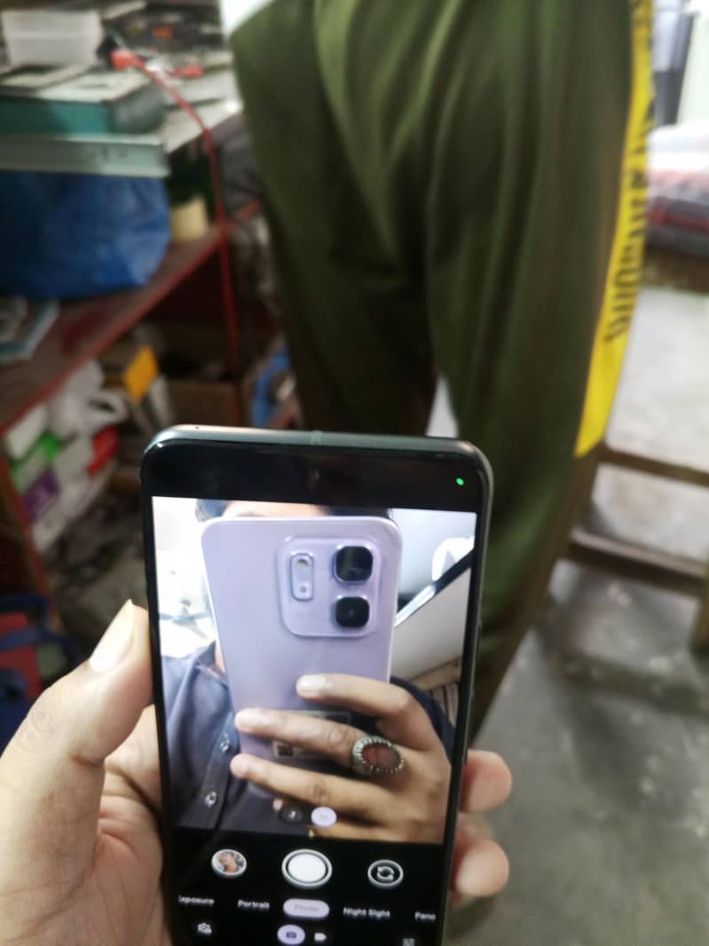 Google Pixel 8 9