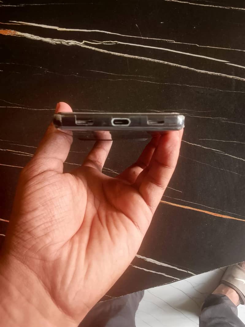 Google Pixel 7a 1