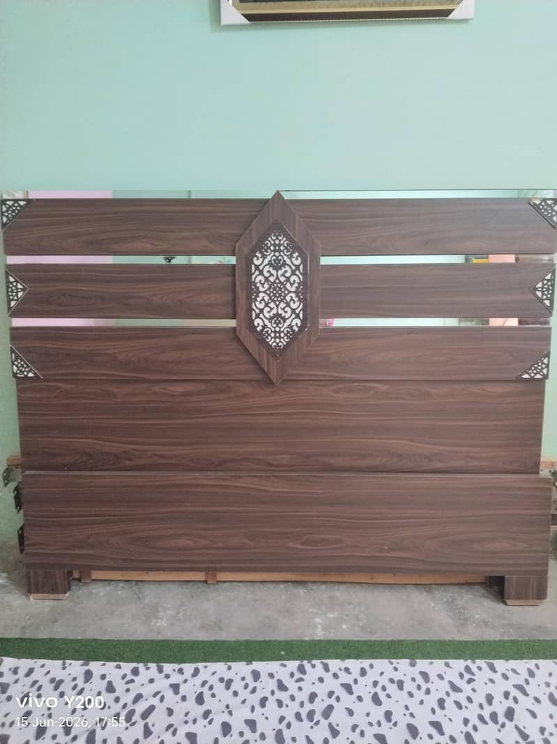King Bed without Side Table 1