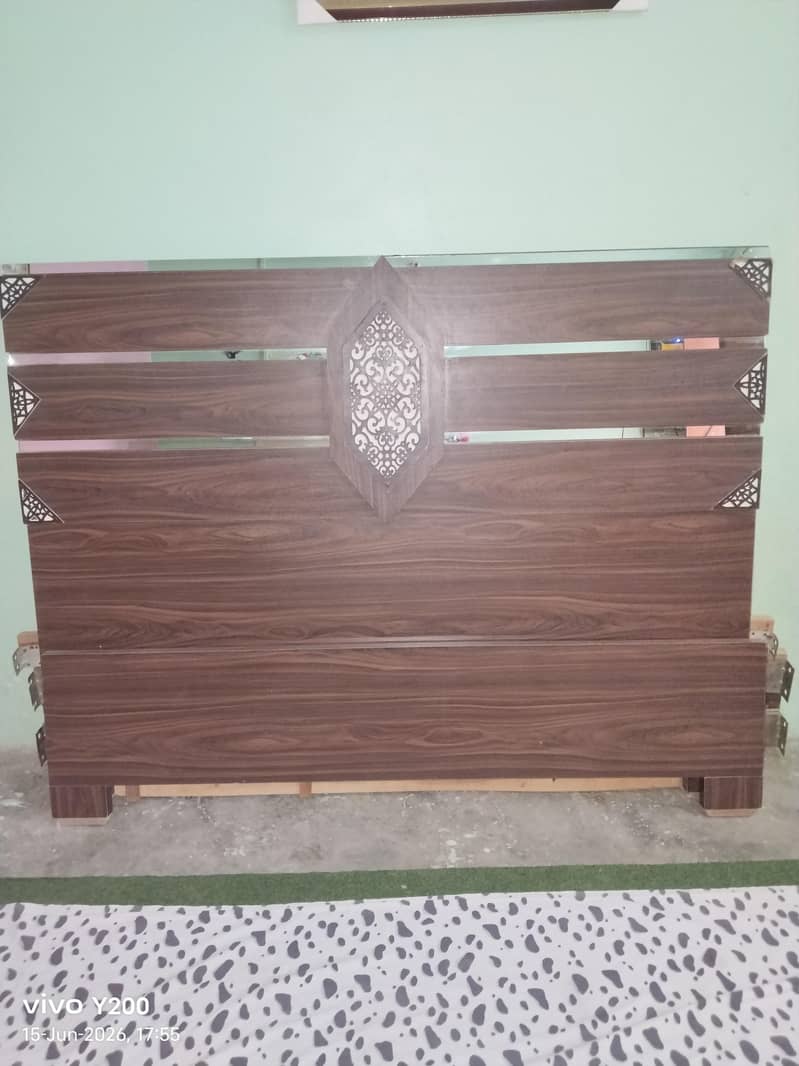 King Bed without Side Table 2
