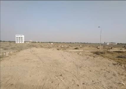 Corner Gulshan-E-Mehran - Block 1A Residential Plot For Sale Sized 400 Square Yards