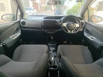 Toyota Vitz 2014