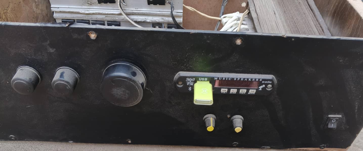 amplifier 0
