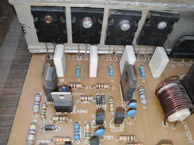 amplifier 5