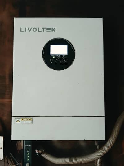 Livoltek 6.2 kilowatt Hybrid/Off Grid