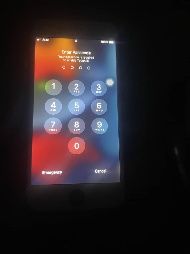Apple iPhone 7 4